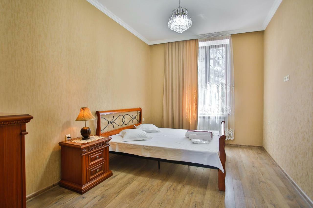 Apartment Anano Kutaisi Exterior photo