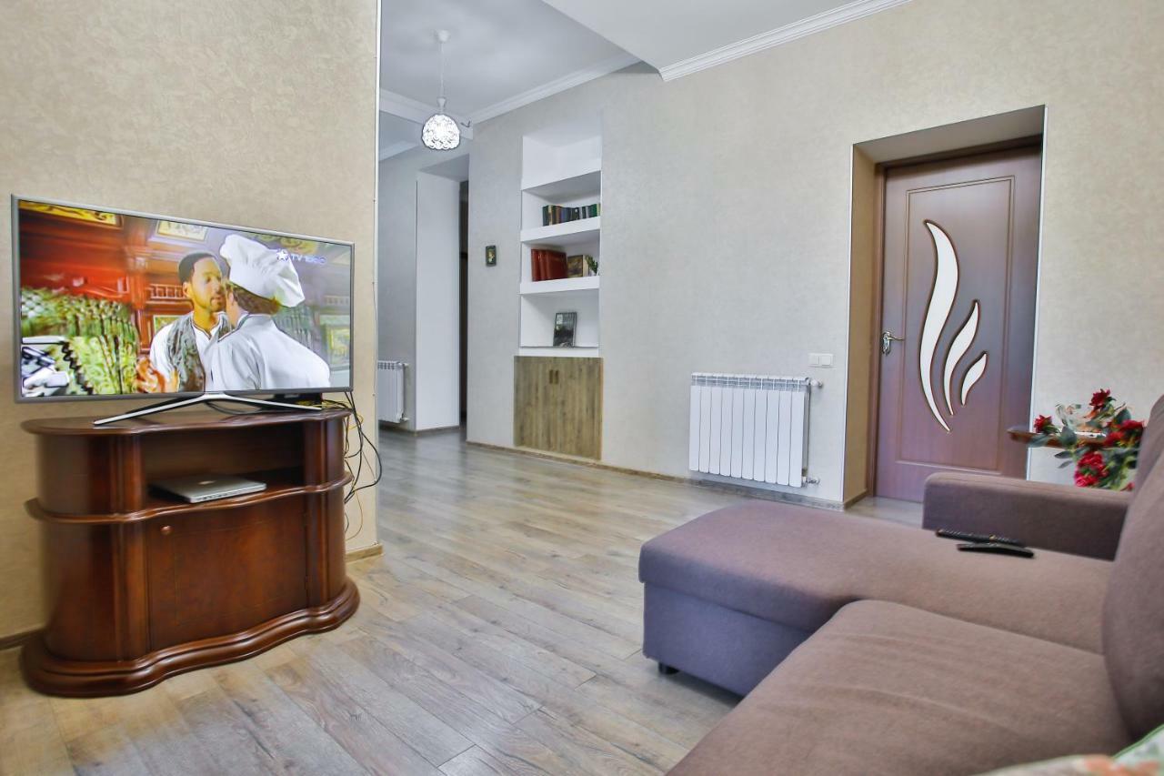 Apartment Anano Kutaisi Exterior photo